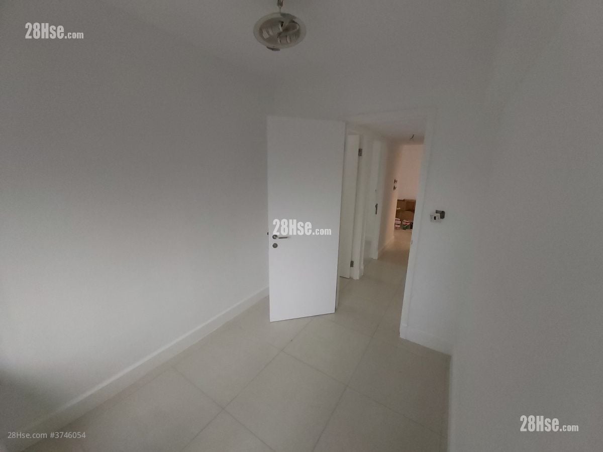 映湾园 售盘 3 房 , 2 浴室 757 平方尺