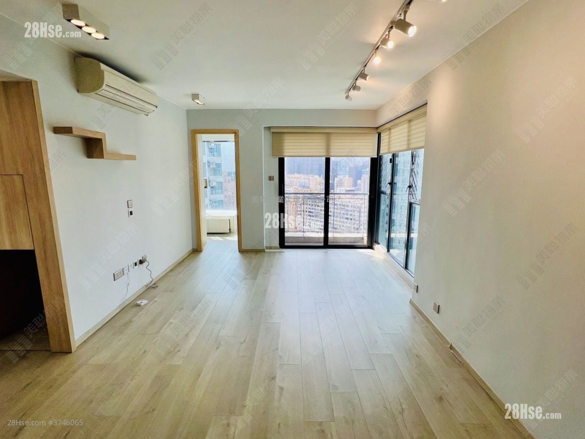 The Regalia Sell 3 Bedrooms , 2 Bathrooms 859 ft²