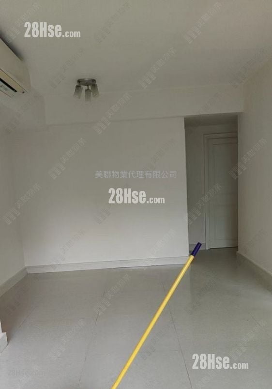 La Splendeur Of Le Prestige Sell 3 Bedrooms , 2 Bathrooms 675 ft²