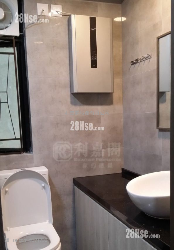 康怡花園 售盤 2 房 , 1 浴室 466 平方呎