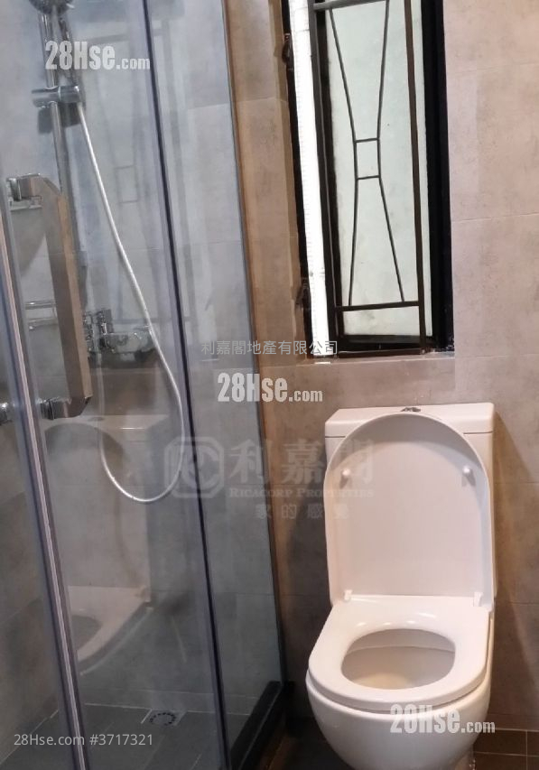 康怡花園 售盤 2 房 , 1 浴室 466 平方呎