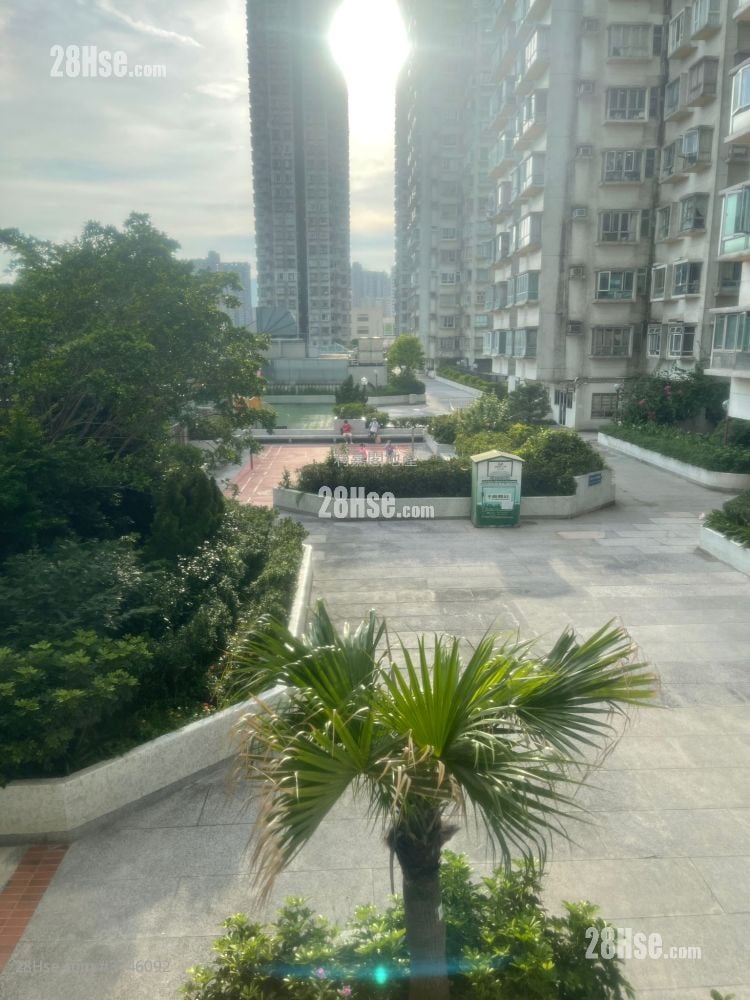 Tai Po Centre Sell 2 Bedrooms , 1 Bathroom 451 ft²