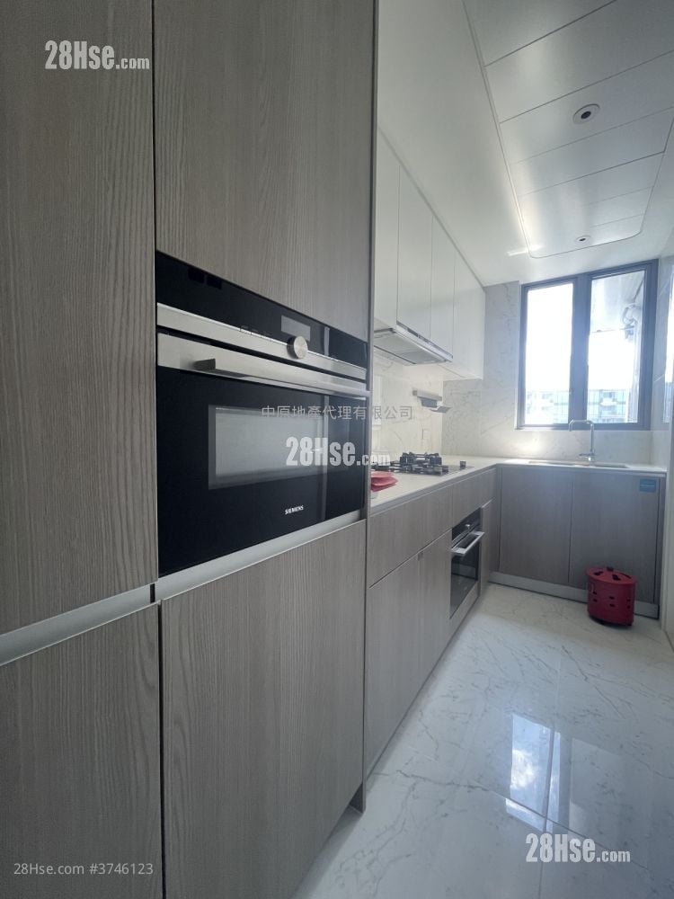 Koko Hills Sell 3 Bedrooms , 3 Bathrooms 899 ft²