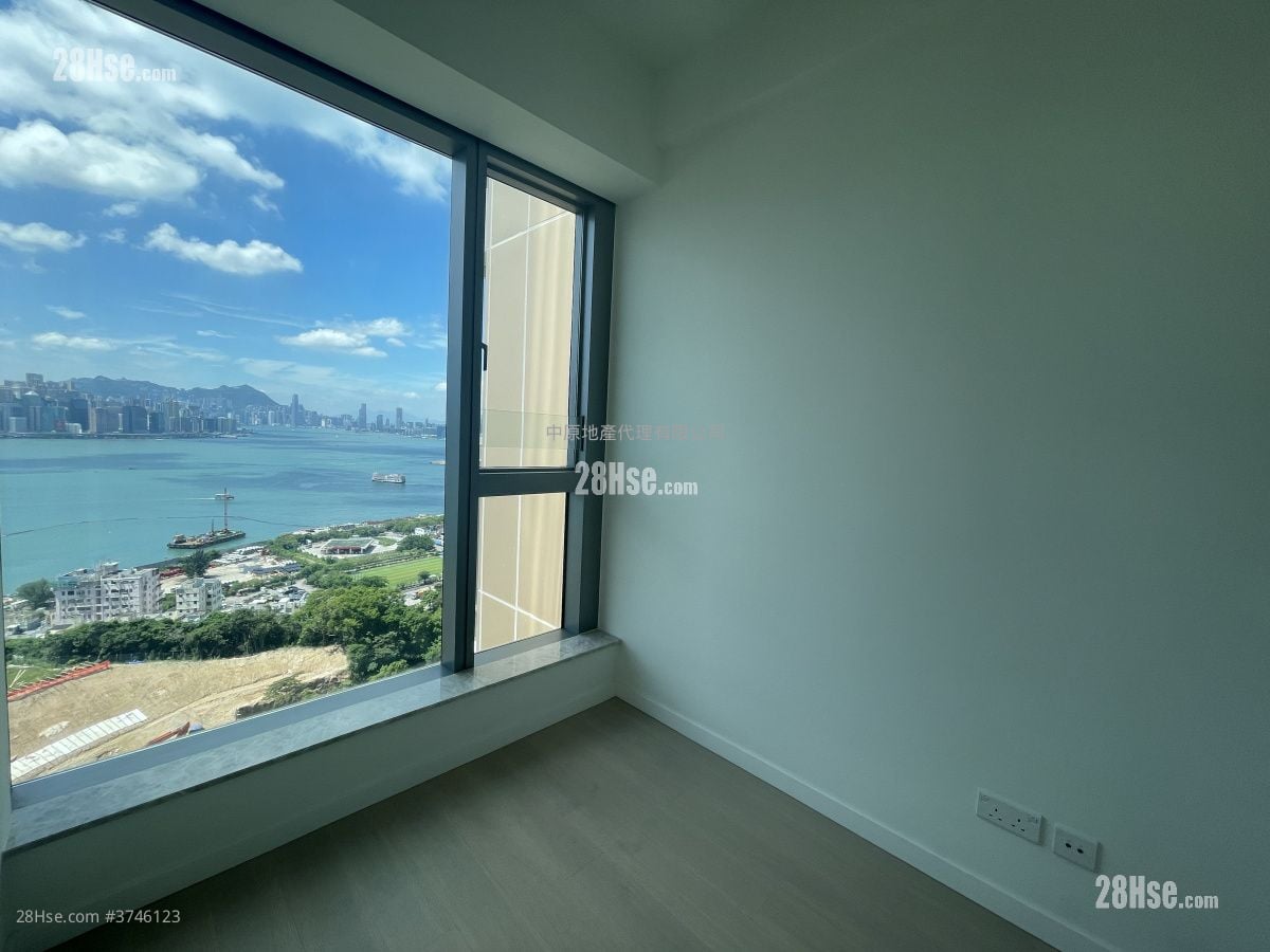 Koko Hills Sell 3 Bedrooms , 3 Bathrooms 899 ft²