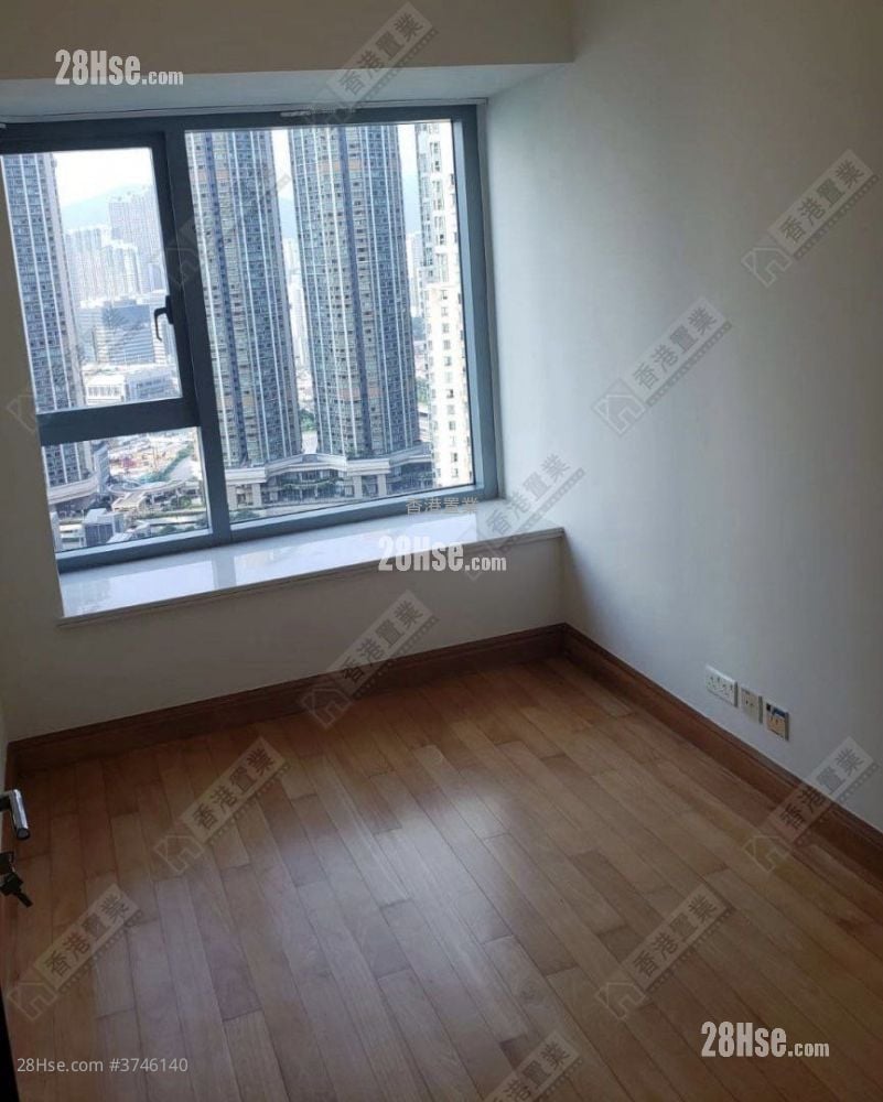 君临天下 售盘 3 房 1,051 平方尺