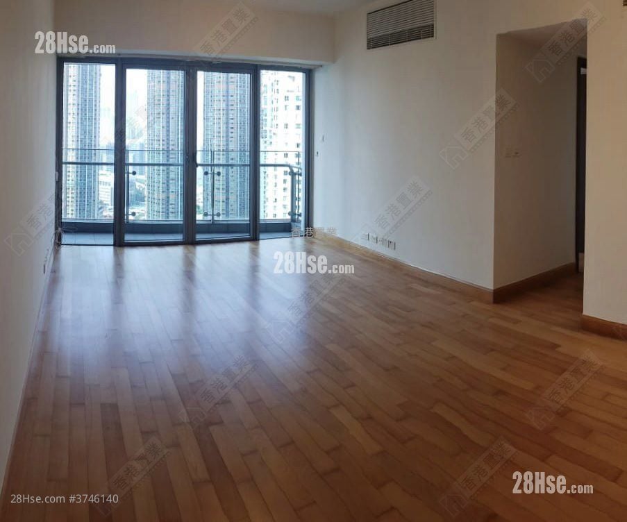 君临天下 售盘 3 房 1,051 平方尺