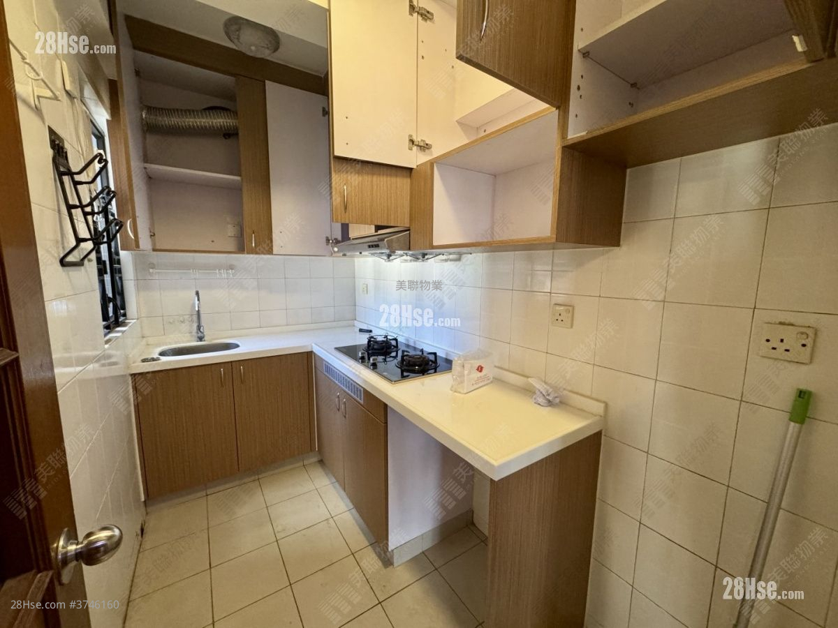 灣景廣場 售盤 2 房 , 1 浴室 415 平方呎