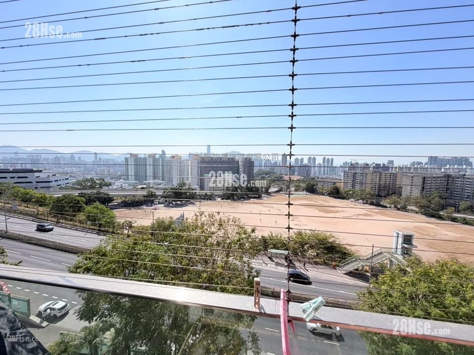 Beacon Heights Sell 3 Bedrooms , 2 Bathrooms 1,126 ft²