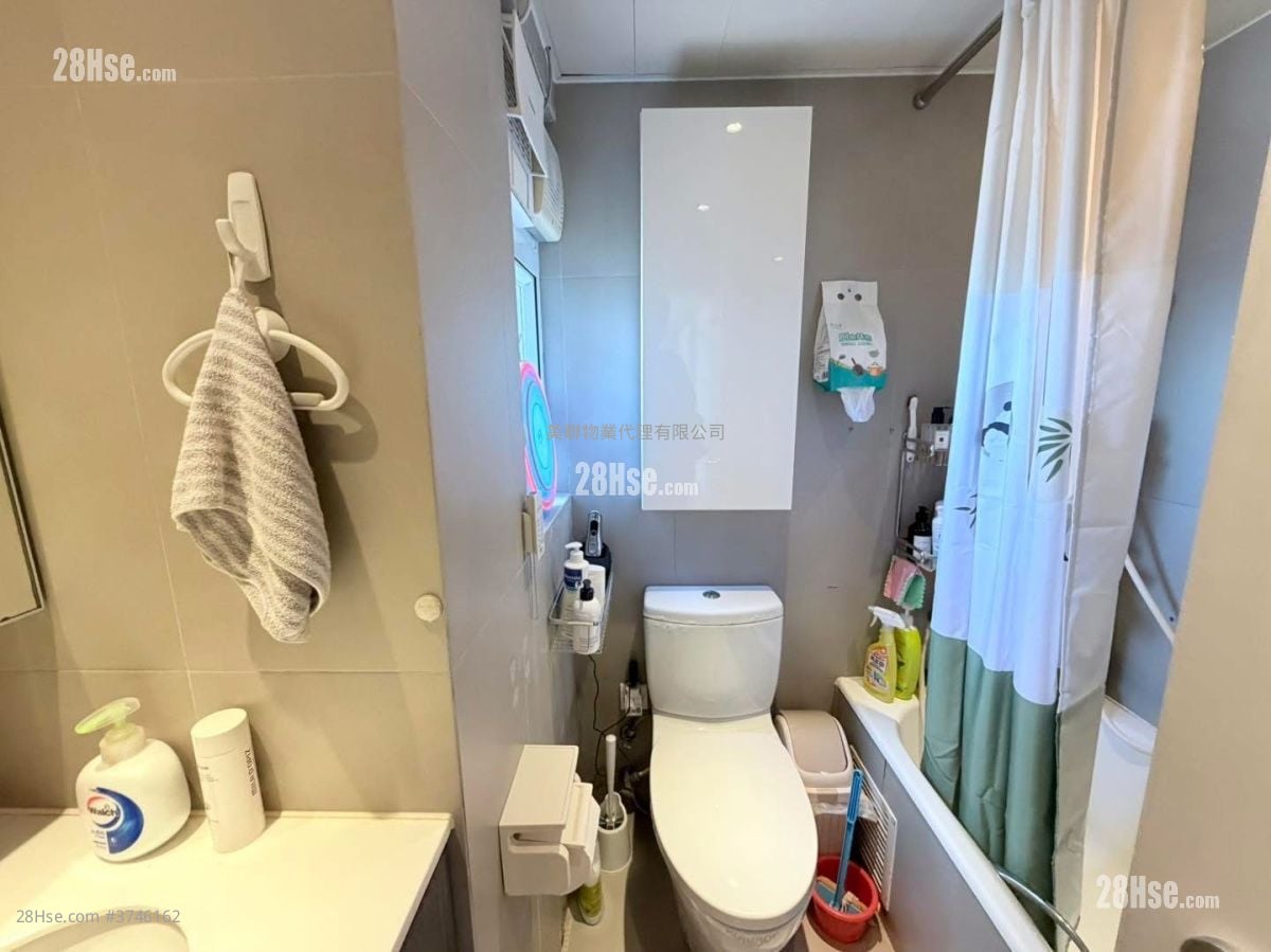 Beacon Heights Sell 3 Bedrooms , 2 Bathrooms 1,126 ft²