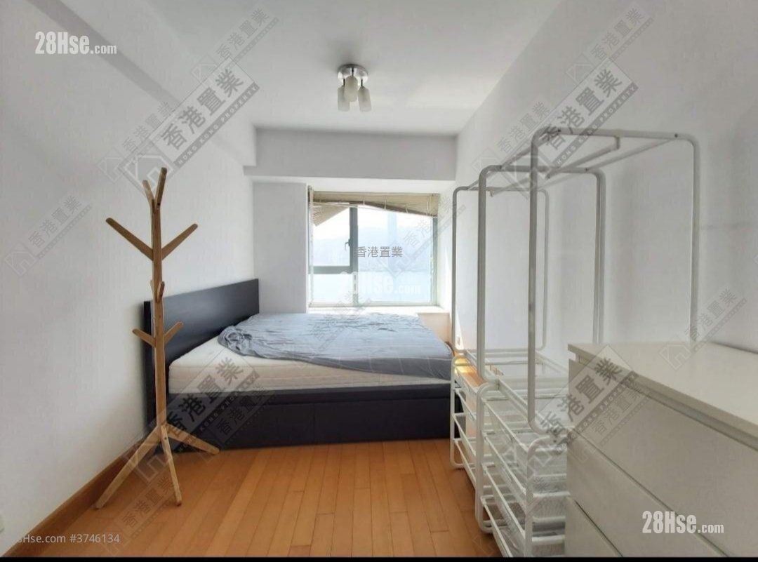 君临天下 售盘 2 房 794 平方尺