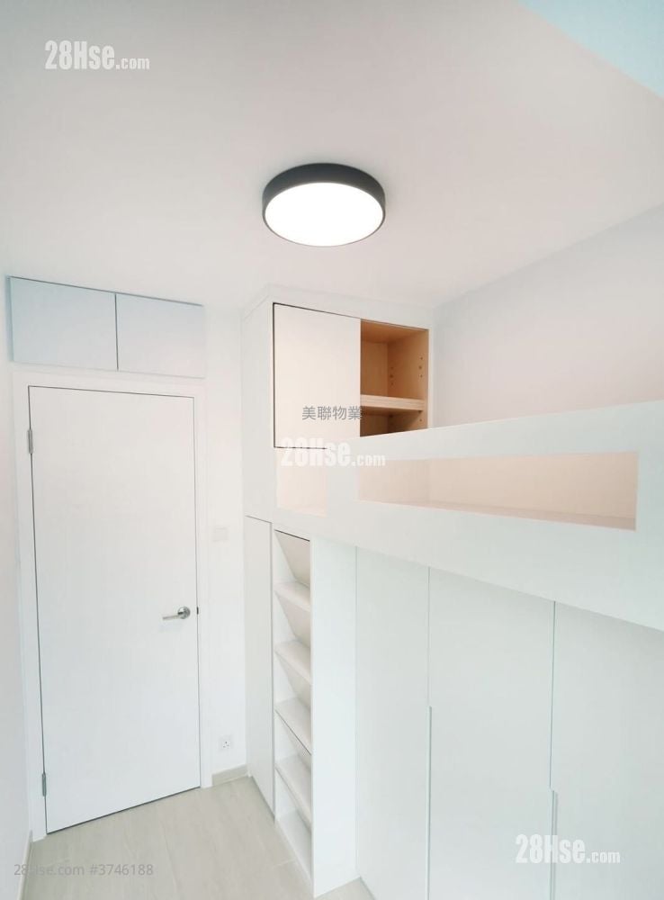 维景湾畔 售盘 3 房 , 2 浴室 638 平方尺