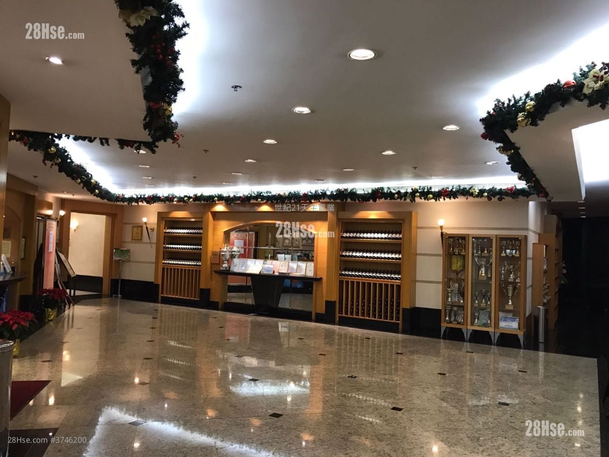 Palatial Coast Sell 4 Bedrooms , 3 Bathrooms 1,186 ft²