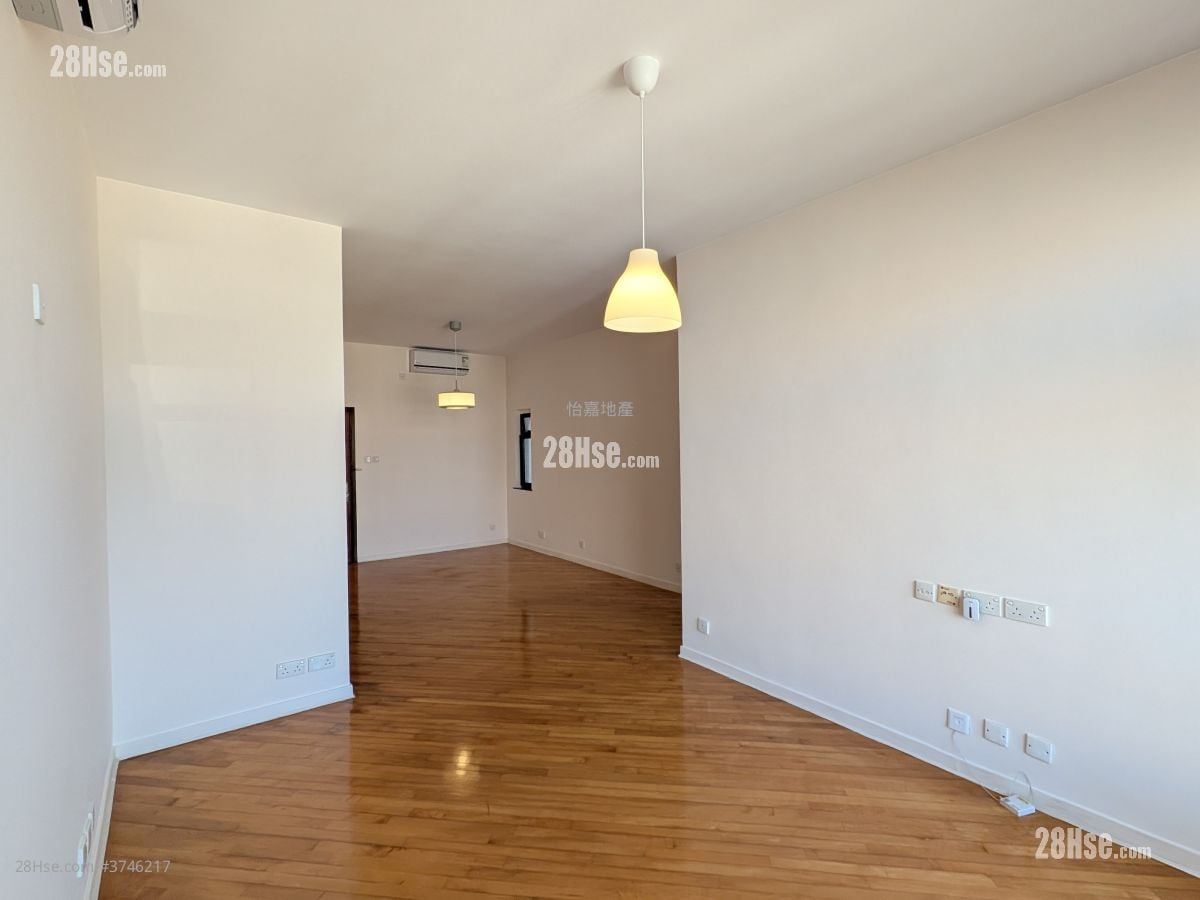 承德山莊 租盤 3 房 , 2 浴室 942 平方呎