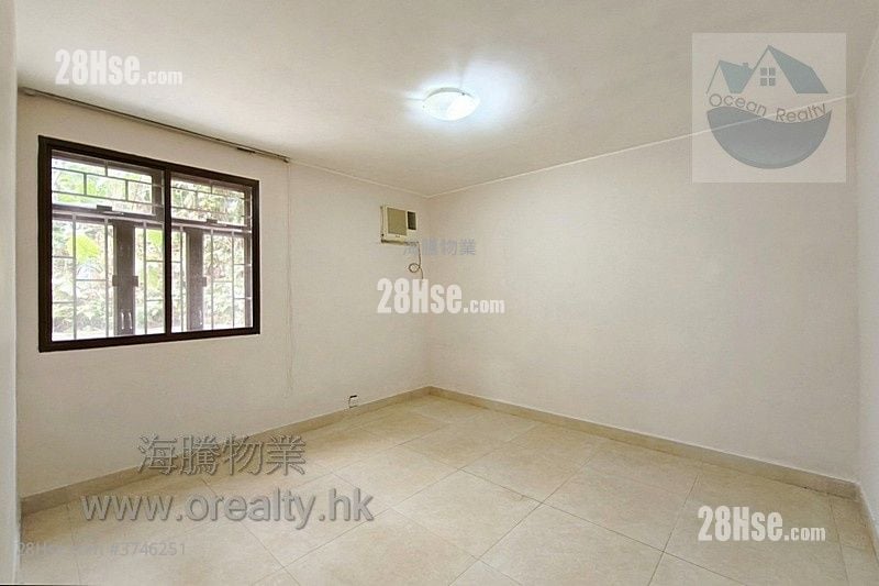 村屋 售盘 3 房 , 1 浴室 700 平方尺