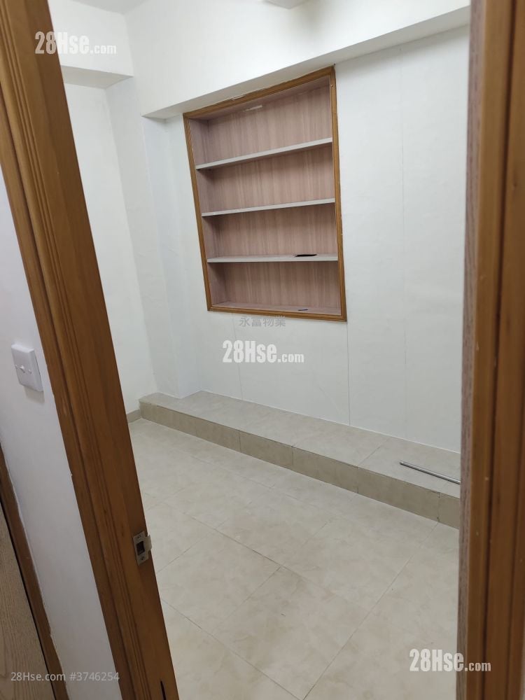 Chinese Mansion Rental 1 Bedroom 300 ft²