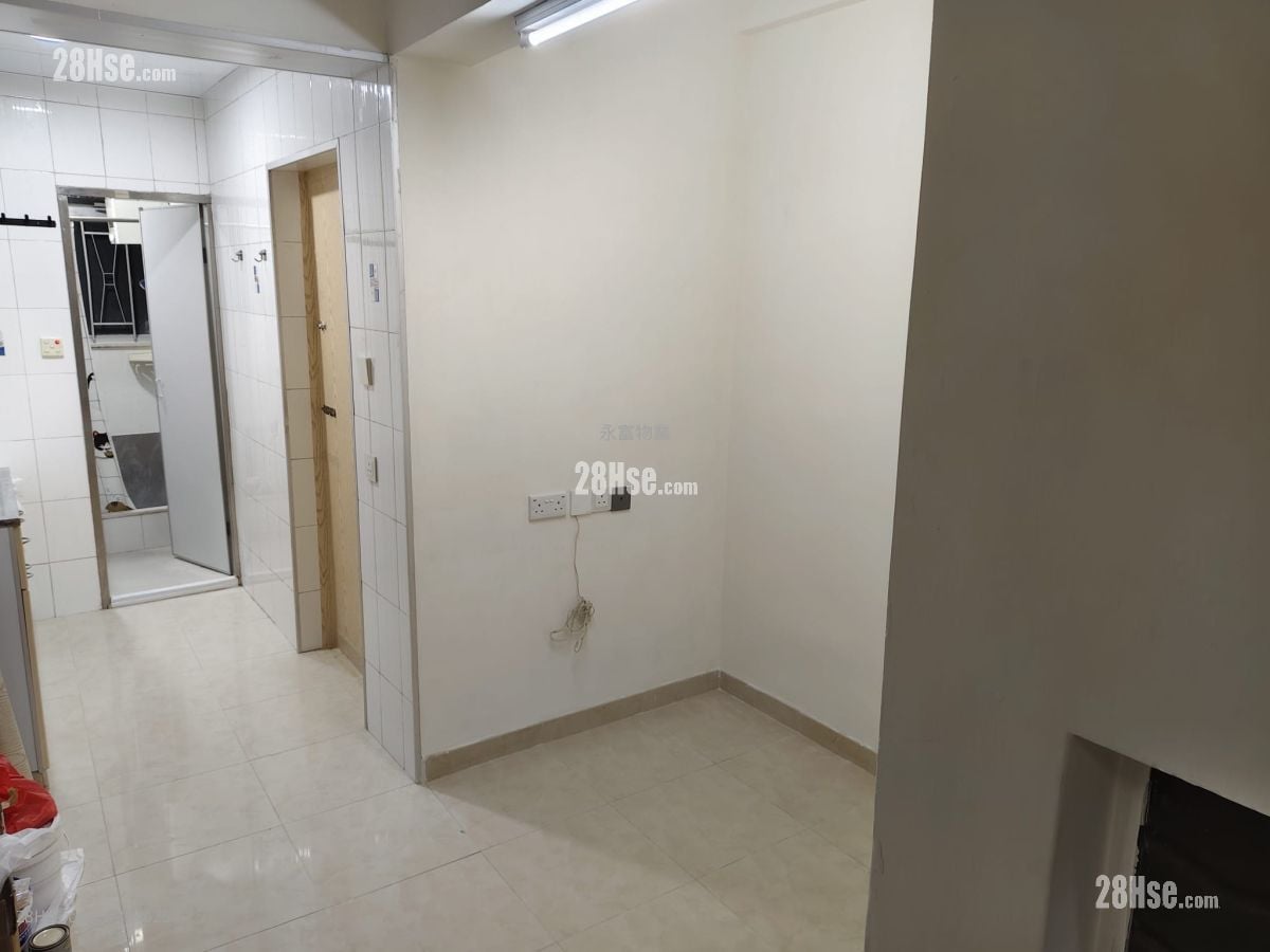 Chinese Mansion Rental 1 Bedroom 300 ft²