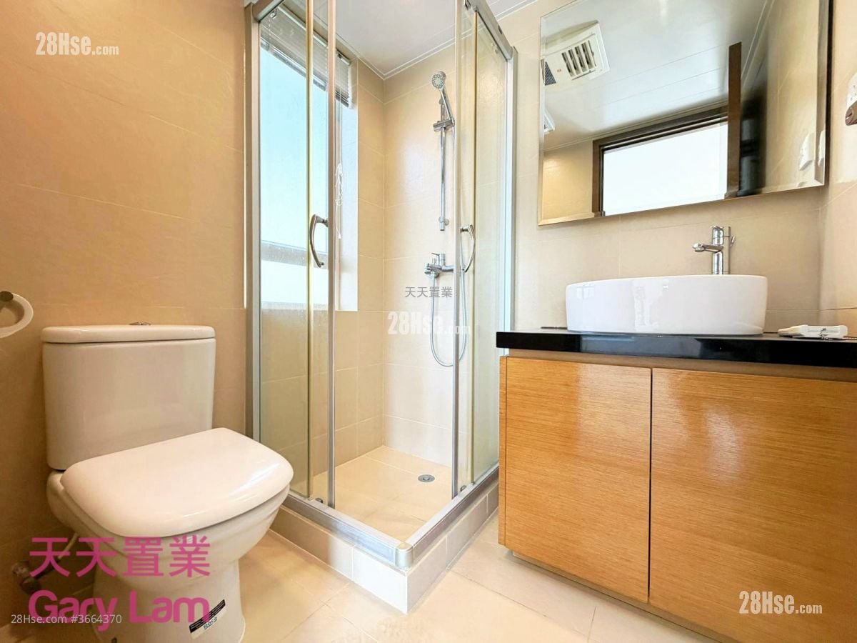 南山新村 租盘 4 房 , 3 浴室 2,100 平方尺