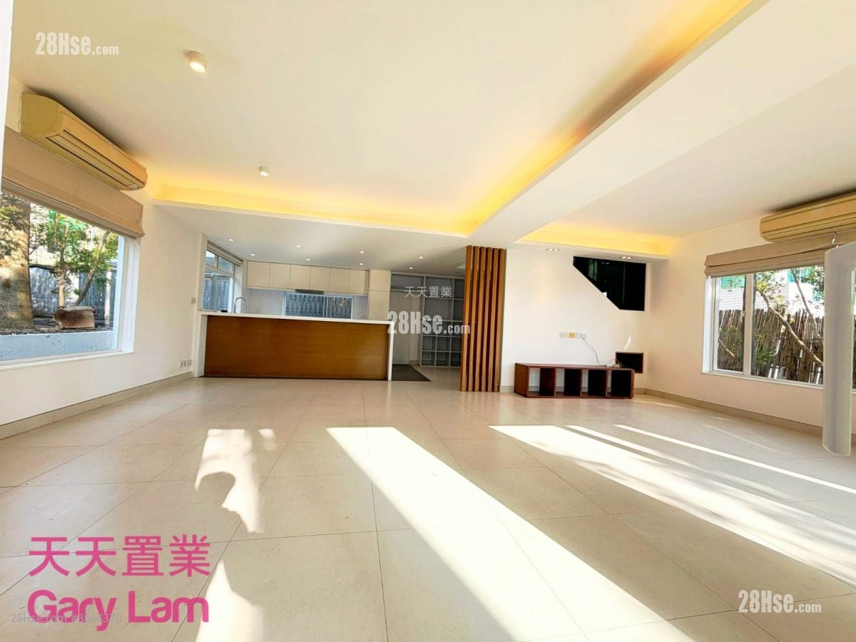 南山新村 租盘 4 房 , 3 浴室 2,100 平方尺