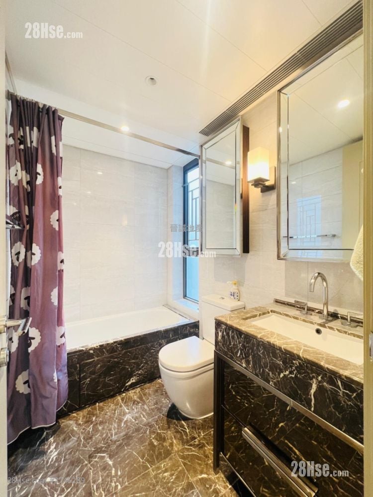 NAPA 售盘 4 房 , 2 浴室 816 平方尺