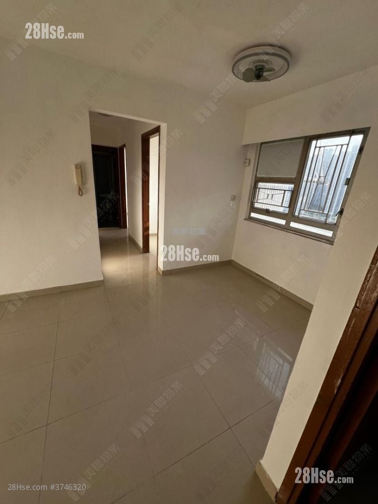 Chi Lok Fa Yuen Sell 3 Bedrooms 511 ft²