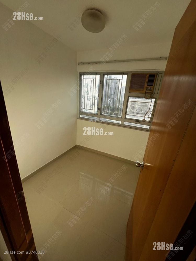 Chi Lok Fa Yuen Sell 3 Bedrooms 511 ft²