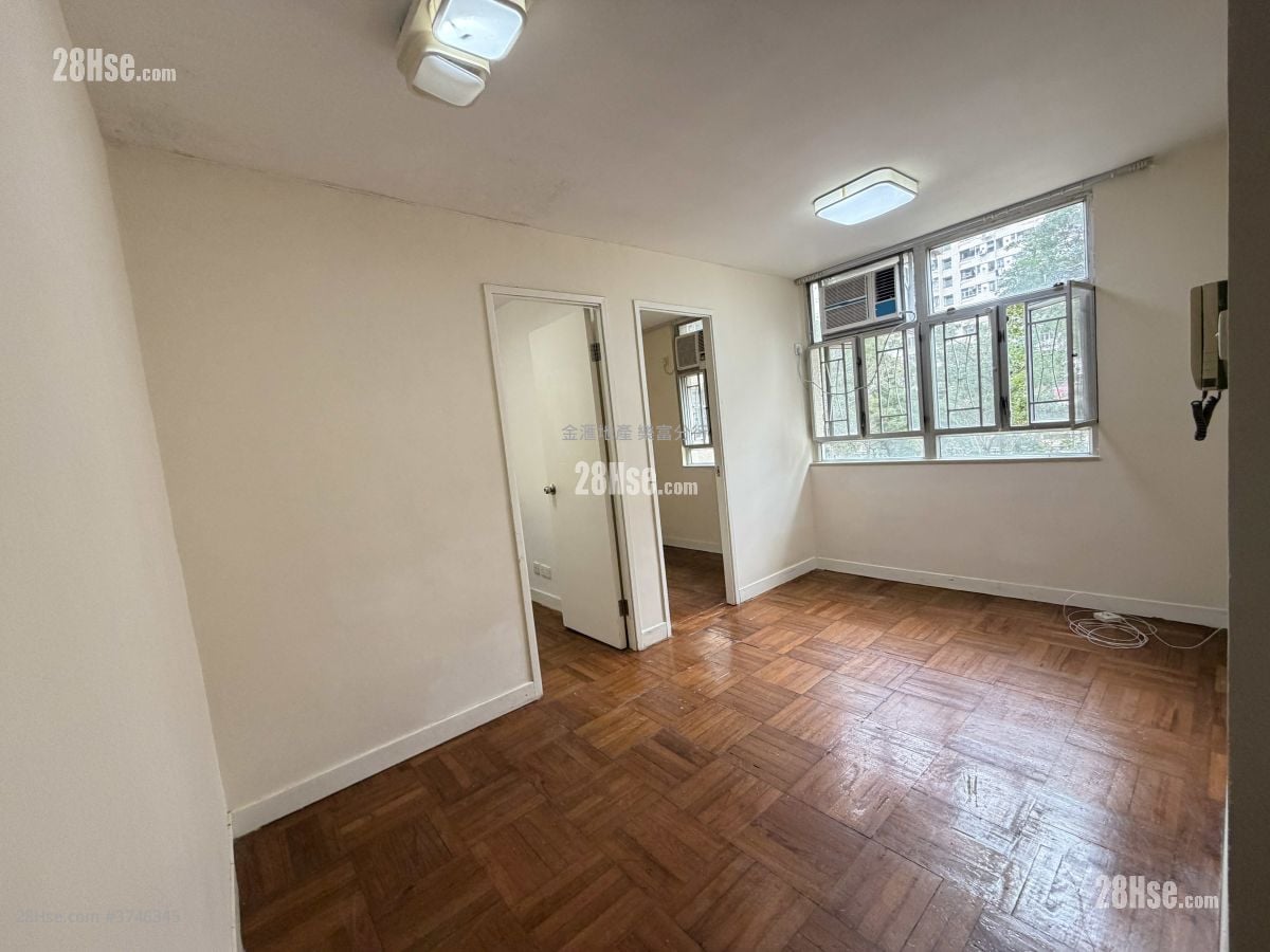 龍蟠苑 售盤 2 房 , 1 浴室 383 平方呎