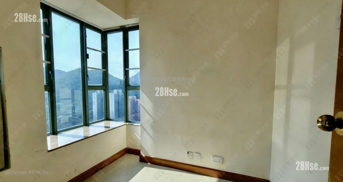 君傲灣 售盤 2 房 , 1 浴室 440 平方呎