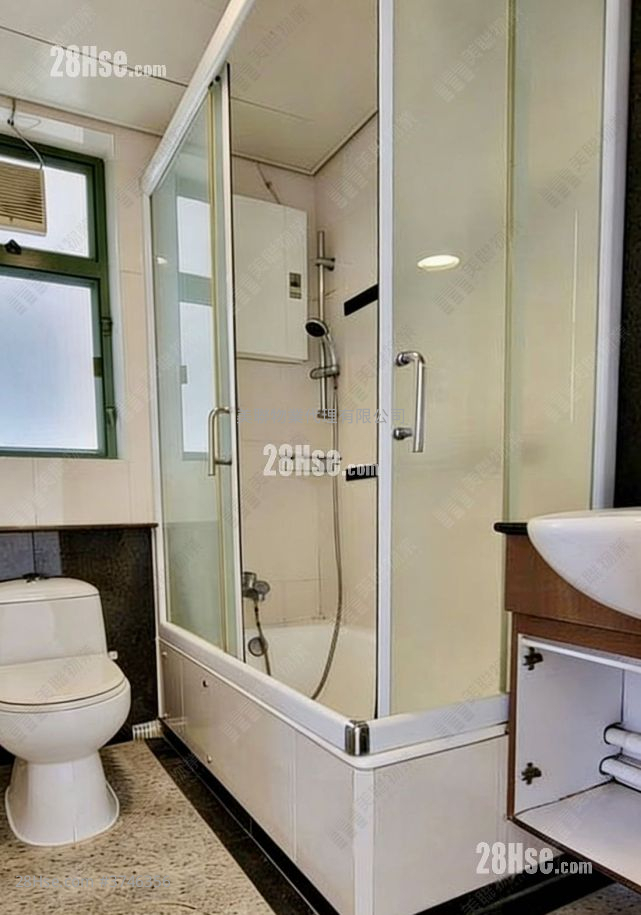 君傲灣 售盤 2 房 , 1 浴室 440 平方呎