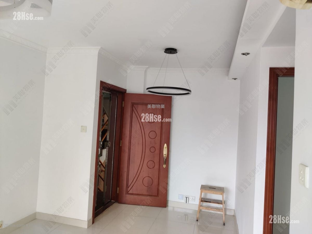 Clague Garden Estate Sell 2 Bedrooms , 1 Bathroom 442 ft²