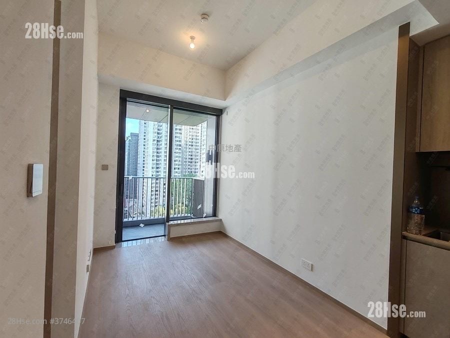 101 Kings Road 售盤 2 房 , 1 浴室 376 平方呎