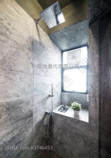 河畔花园 售盘 开放式间隔 , 1 浴室 269 平方尺