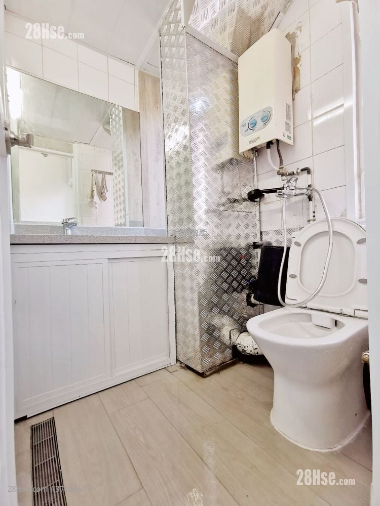 富亨邨 售盘 208 平方尺