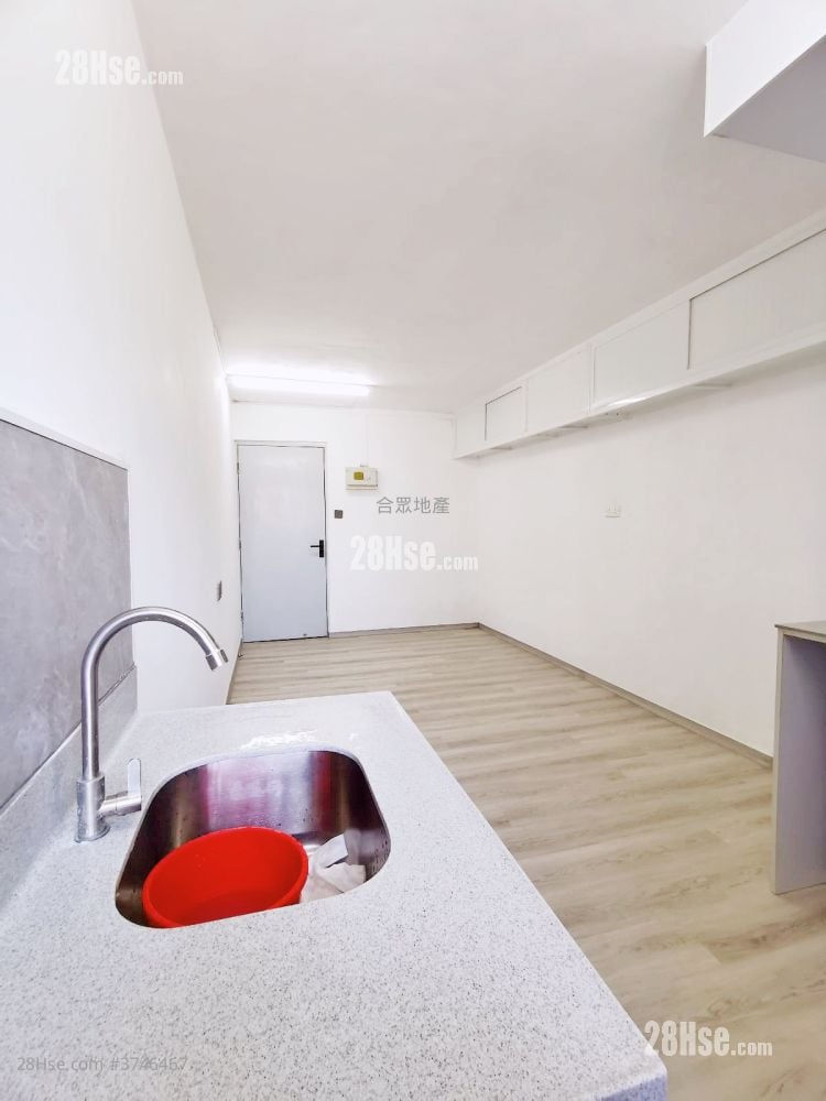 富亨邨 售盘 208 平方尺