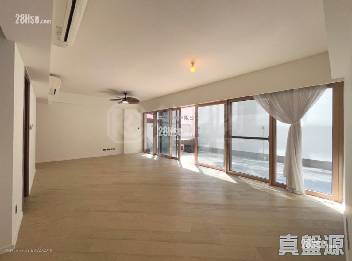 傲泷 售盘 3 房 , 3 浴室 1,077 平方尺