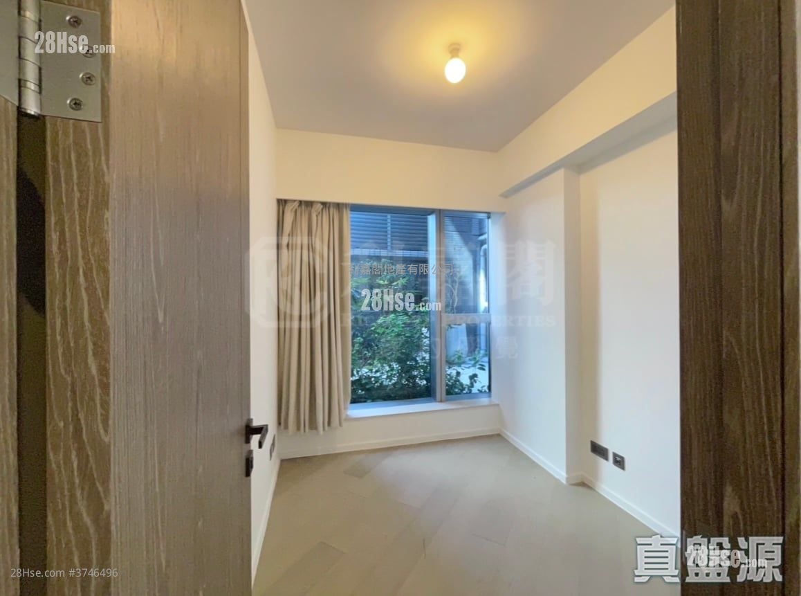 傲泷 售盘 3 房 , 3 浴室 1,077 平方尺