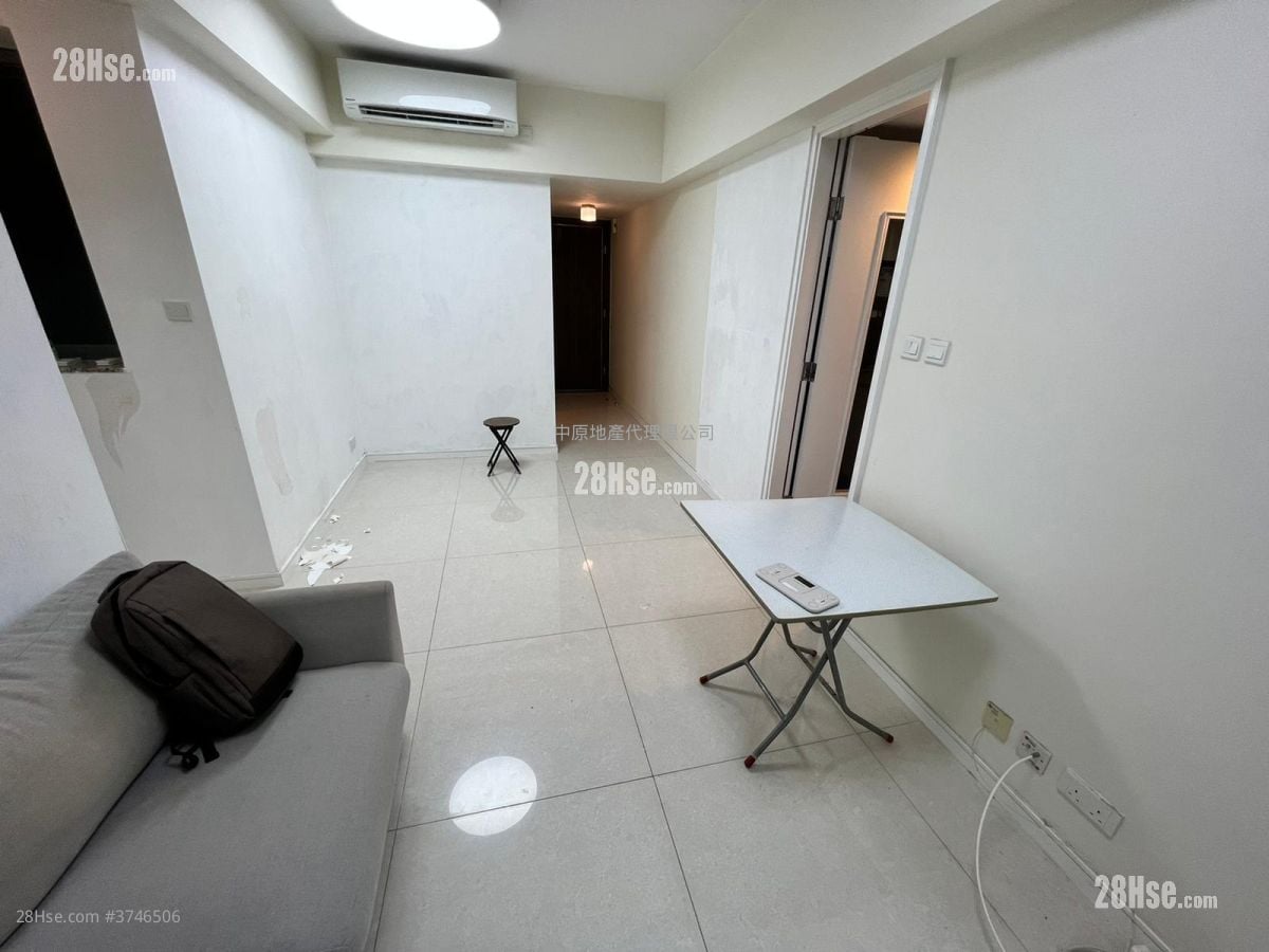 The Rise Sell 2 Bedrooms , 1 Bathroom 513 ft²