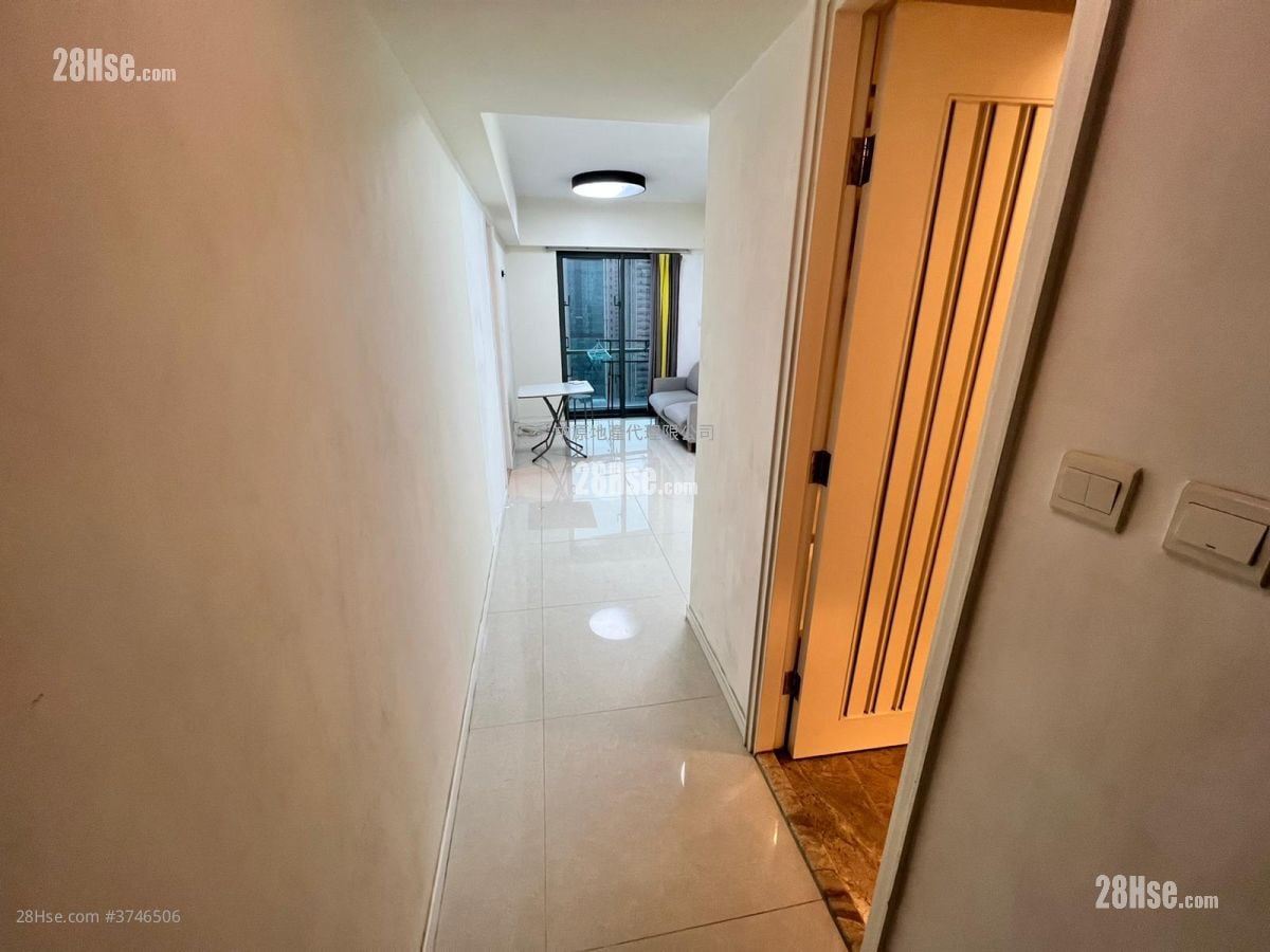 The Rise Sell 2 Bedrooms , 1 Bathroom 513 ft²