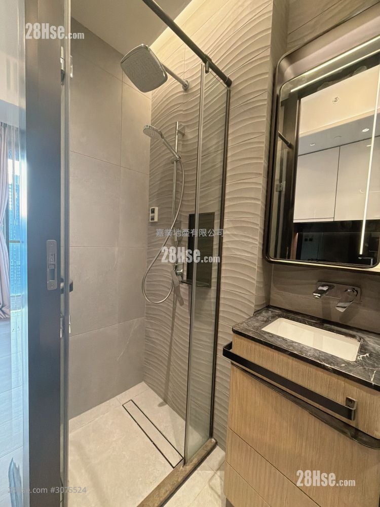 Two Artlane Rental Studio 196 ft²