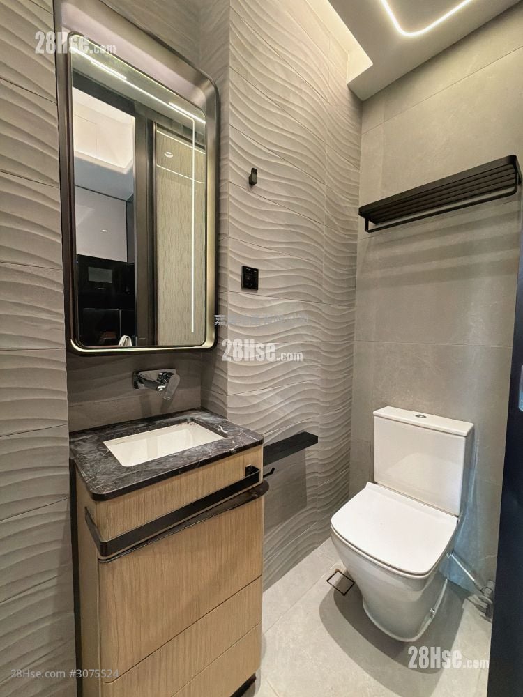 Two Artlane Rental Studio 196 ft²