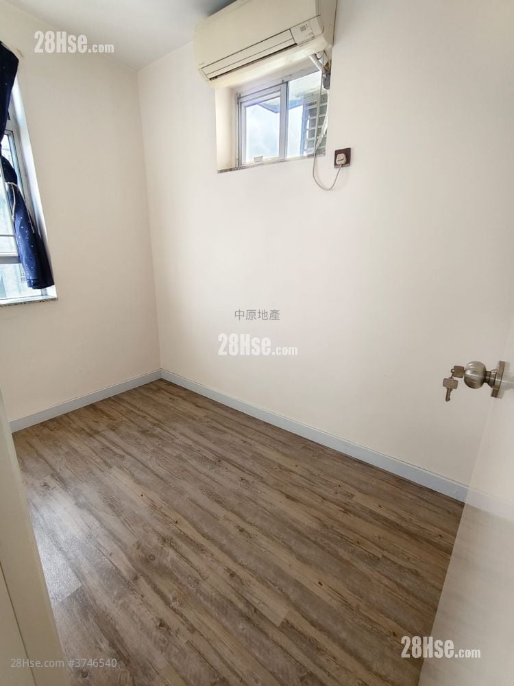 翠竹花園 售盤 3 房 , 1 浴室 592 平方呎