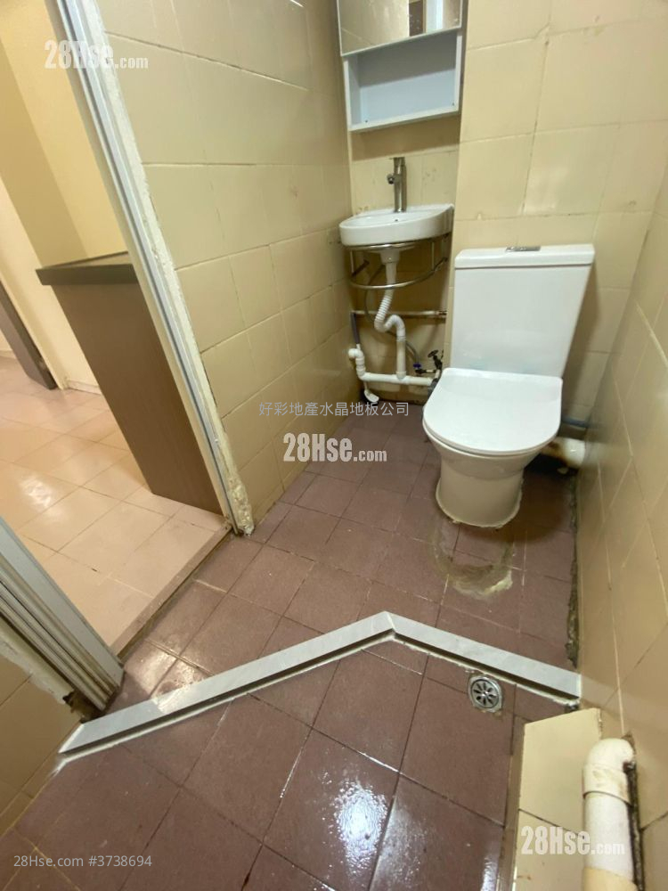 單幢樓房 租盤 1 房 , 1 浴室 170 平方呎