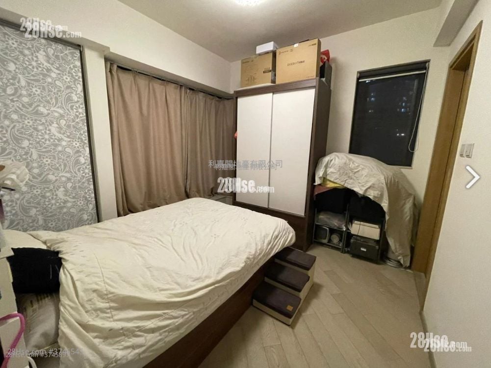 天晋 售盘 3 房 699 平方尺