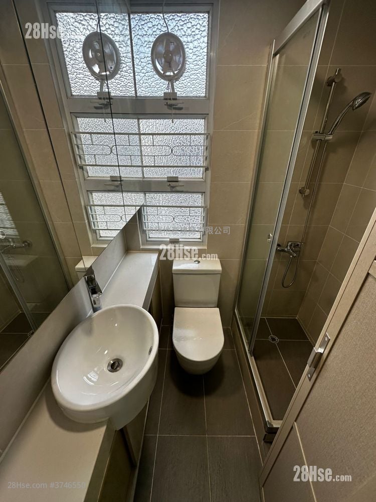 维邦大厦 售盘 2 房 , 1 浴室 292 平方尺