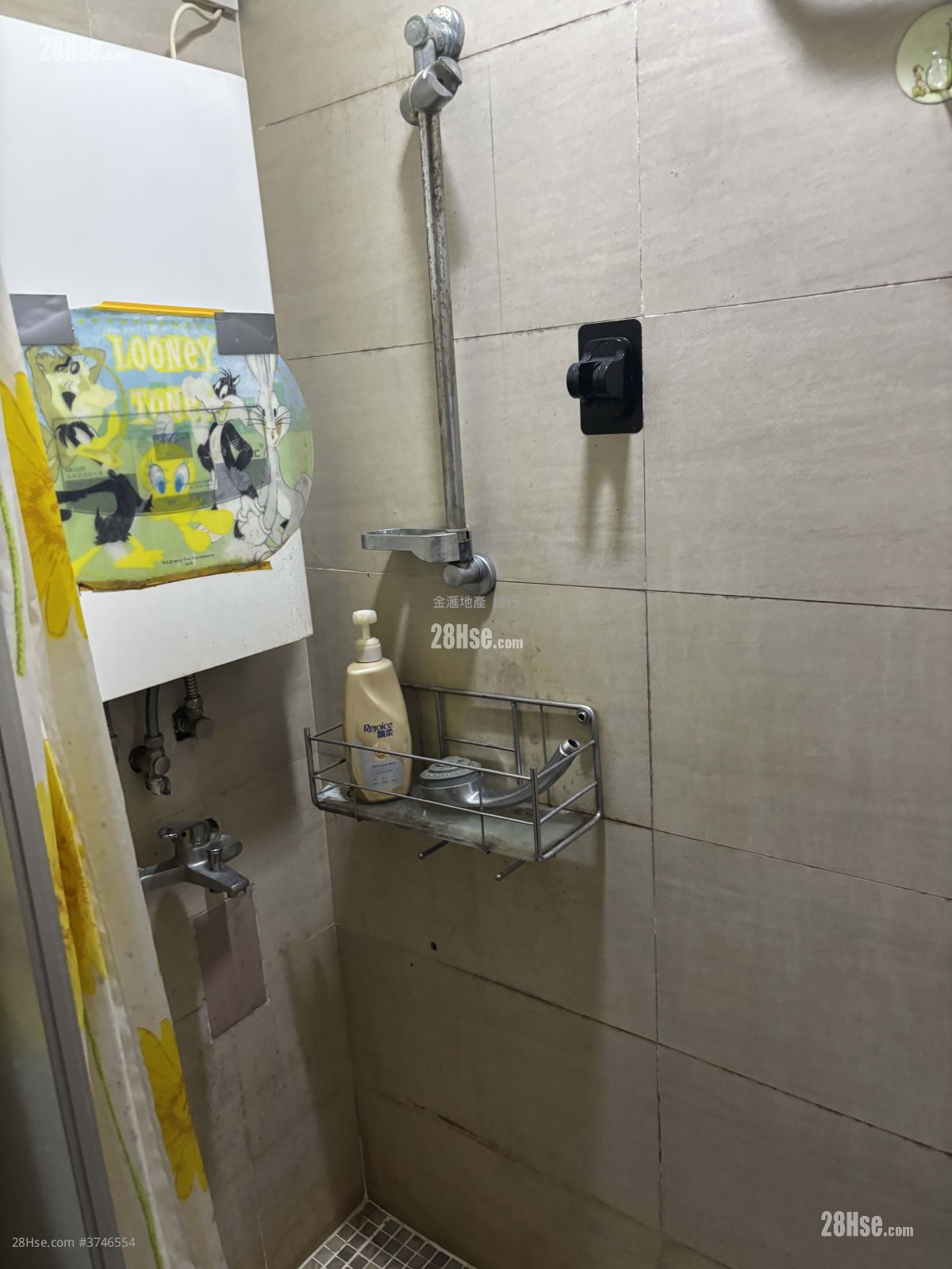 凤德邨 售盘 445 平方尺