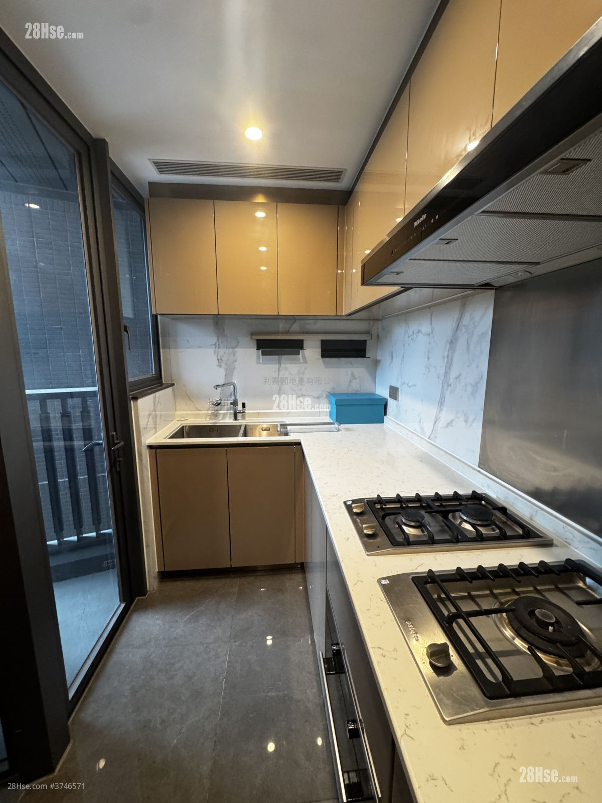 緹岸 租盤 3 房 , 2 浴室 790 平方呎