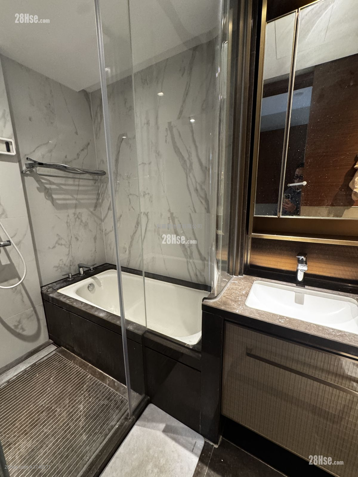 緹岸 租盤 3 房 , 2 浴室 790 平方呎