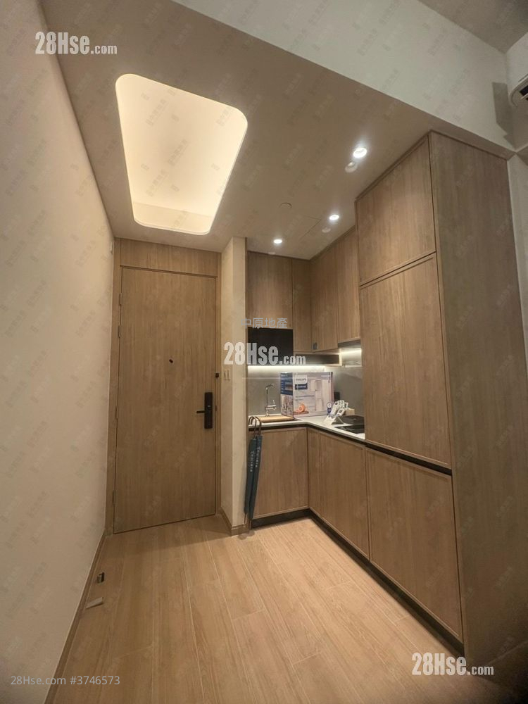 朗天峰 售盘 2 房 377 平方尺