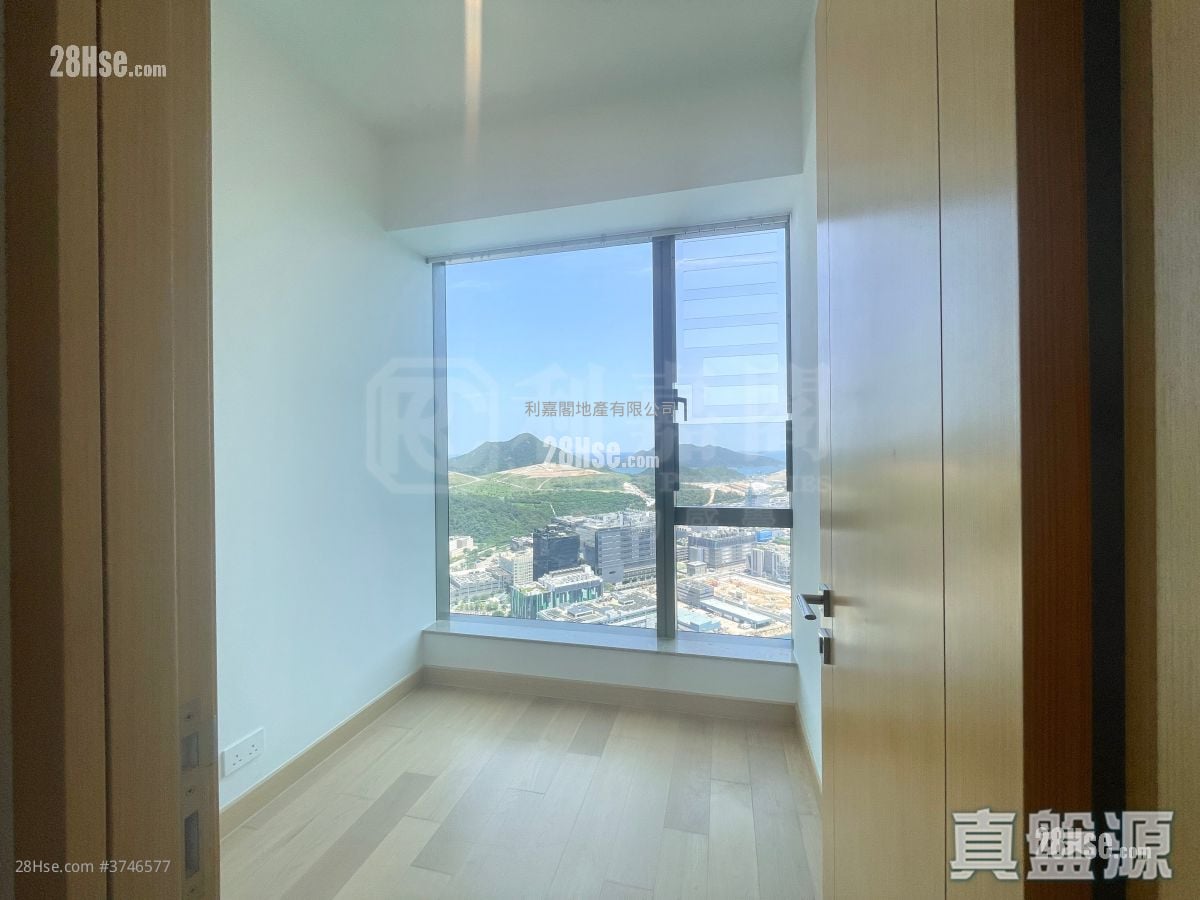 Grand Marini 售盘 3 房 785 平方尺