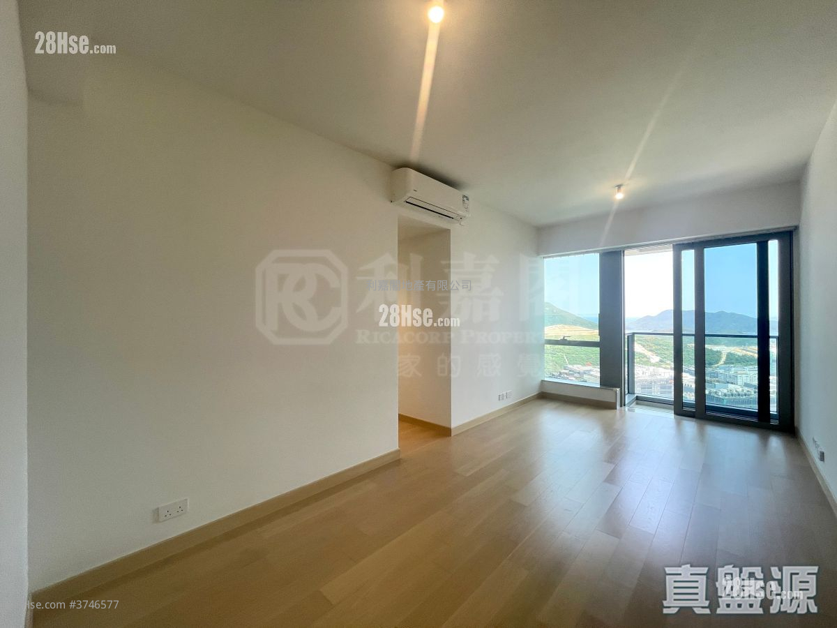 Grand Marini 售盘 3 房 785 平方尺