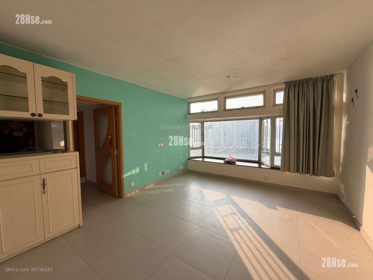 海濱花園 售盤 3 房 , 2 浴室 665 平方呎